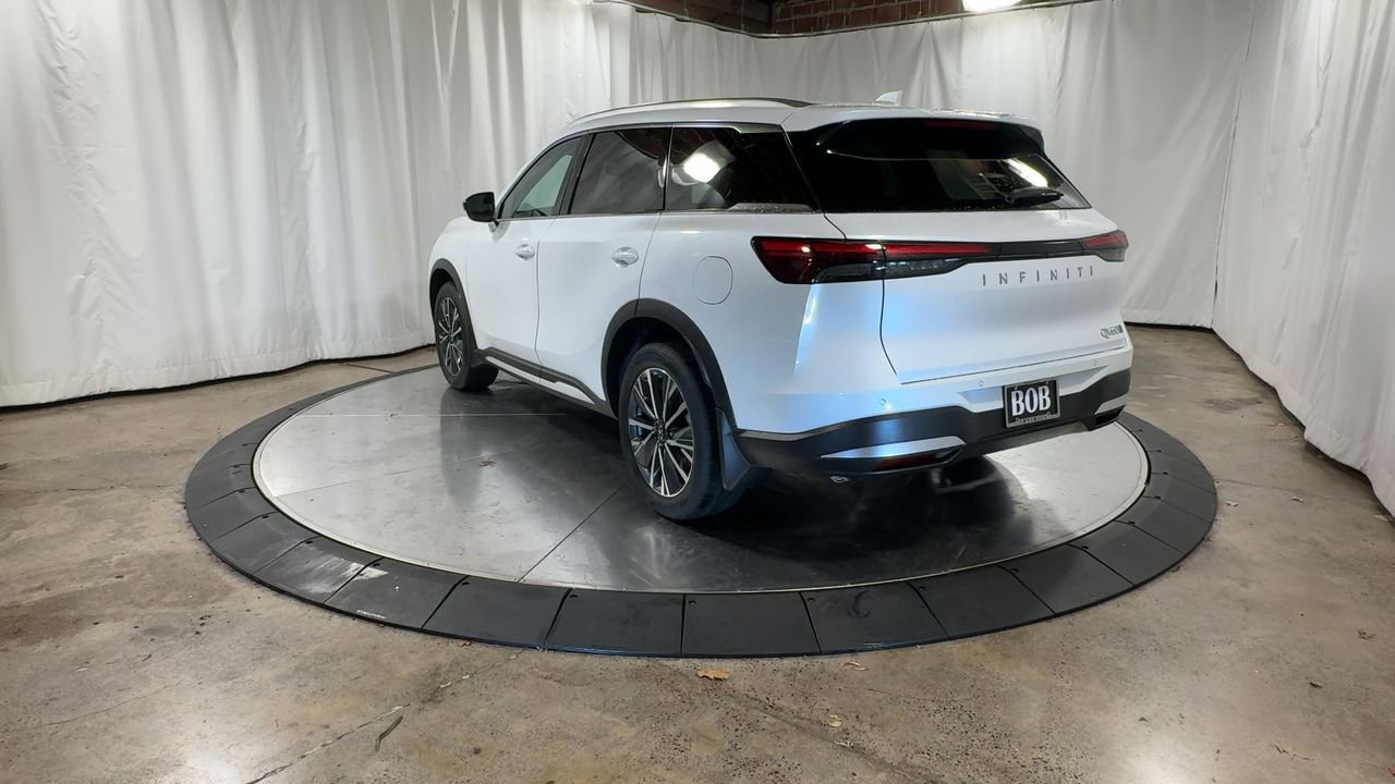 New 2026 INFINITI QX60 Luxe w/ Cargo Package AWD/4WD image 8