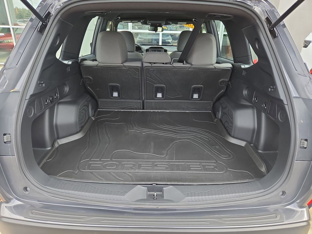 Used 2025 Subaru Forester image 27