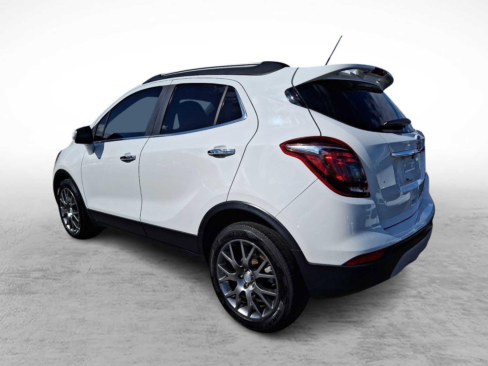 Used 2019 Buick Encore Sport Touring w/ Safety Package image 5