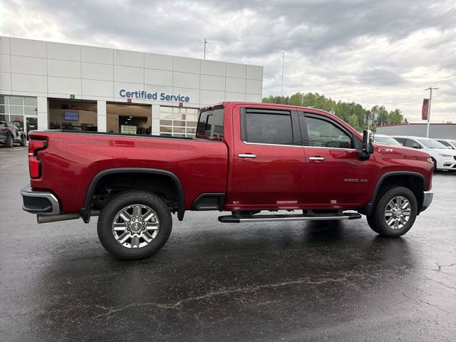 Used 2026 Chevrolet Silverado 2500 LTZ w/ LTZ Convenience Package AWD/4WD image 3
