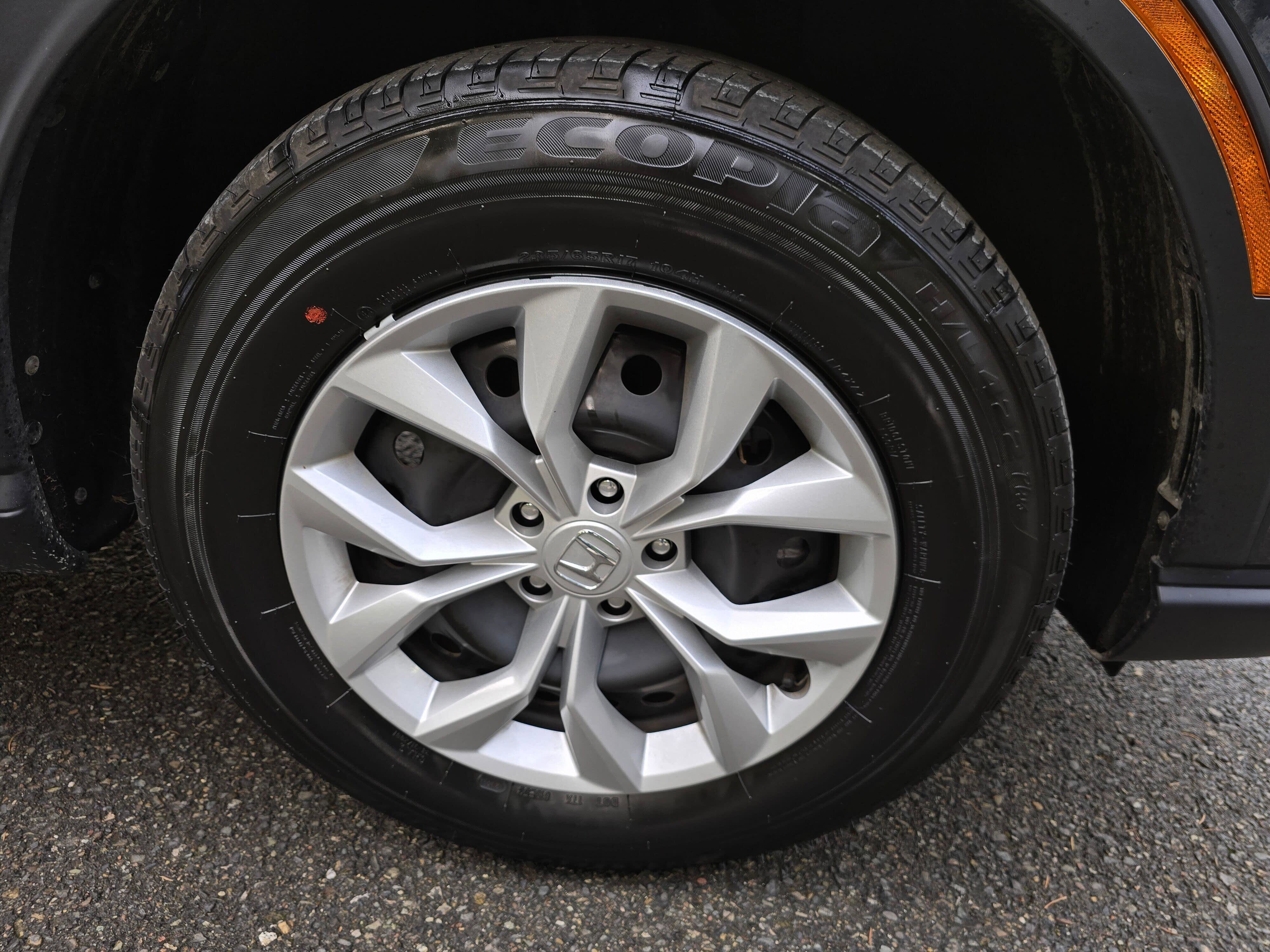 Certified 2025 Honda CR-V LX image 9