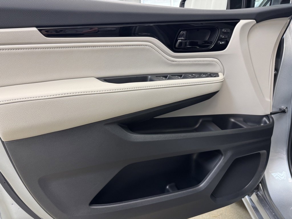 New 2026 Honda Odyssey Elite image 8