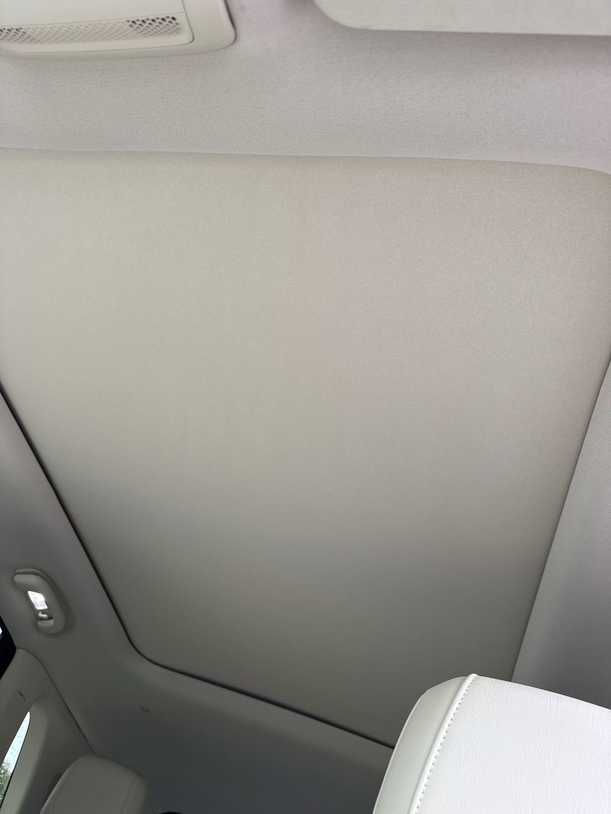 Used 2024 Cadillac XT5 Premium Luxury w/ LPO, Floor Liner Package image 14