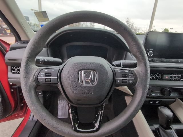 Used 2023 Honda Accord LX image 13