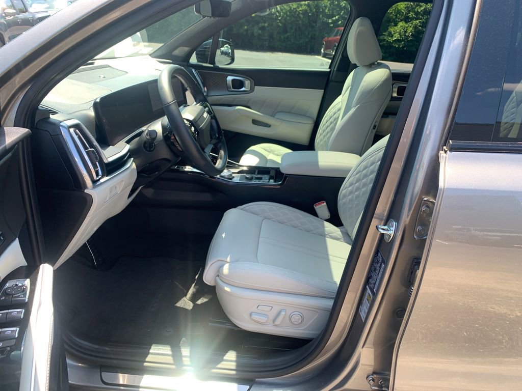 Used 2026 Kia Sorento SX Prestige AWD/4WD image 17