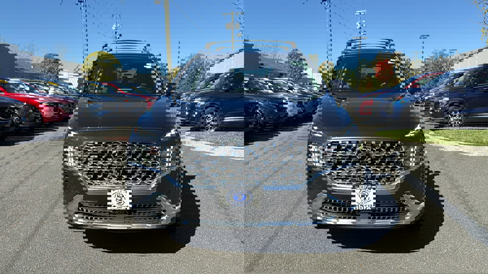 Used 2023 Hyundai Santa Fe SEL w/ Premium Package image 8