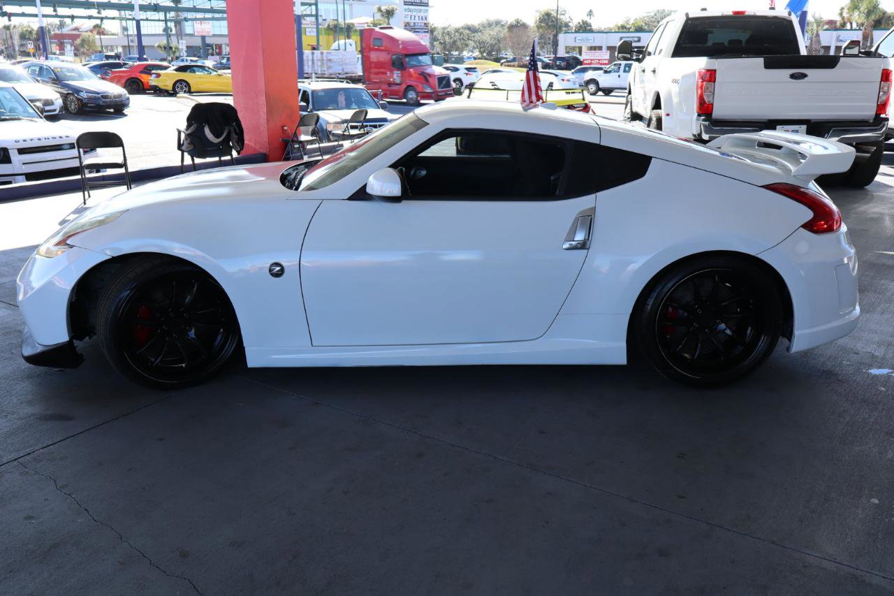 Used 2013 Nissan 370Z NISMO w/ Bose Pkg image 8