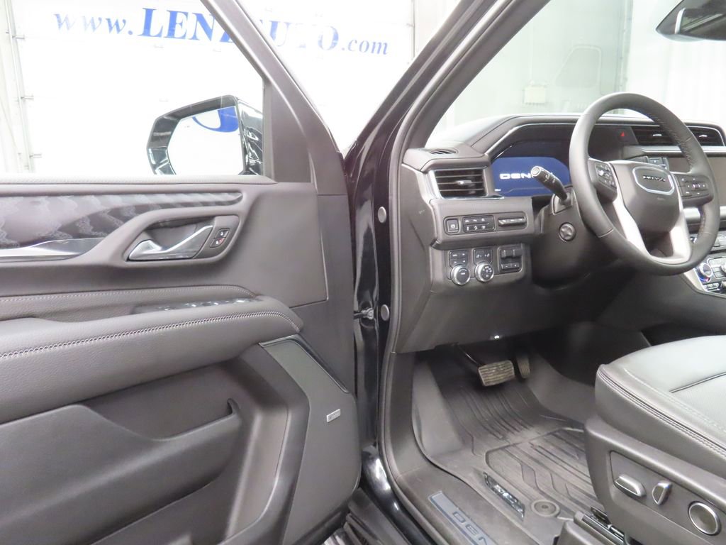 Used 2024 GMC Yukon Denali w/ Max Trailering Package AWD/4WD image 52