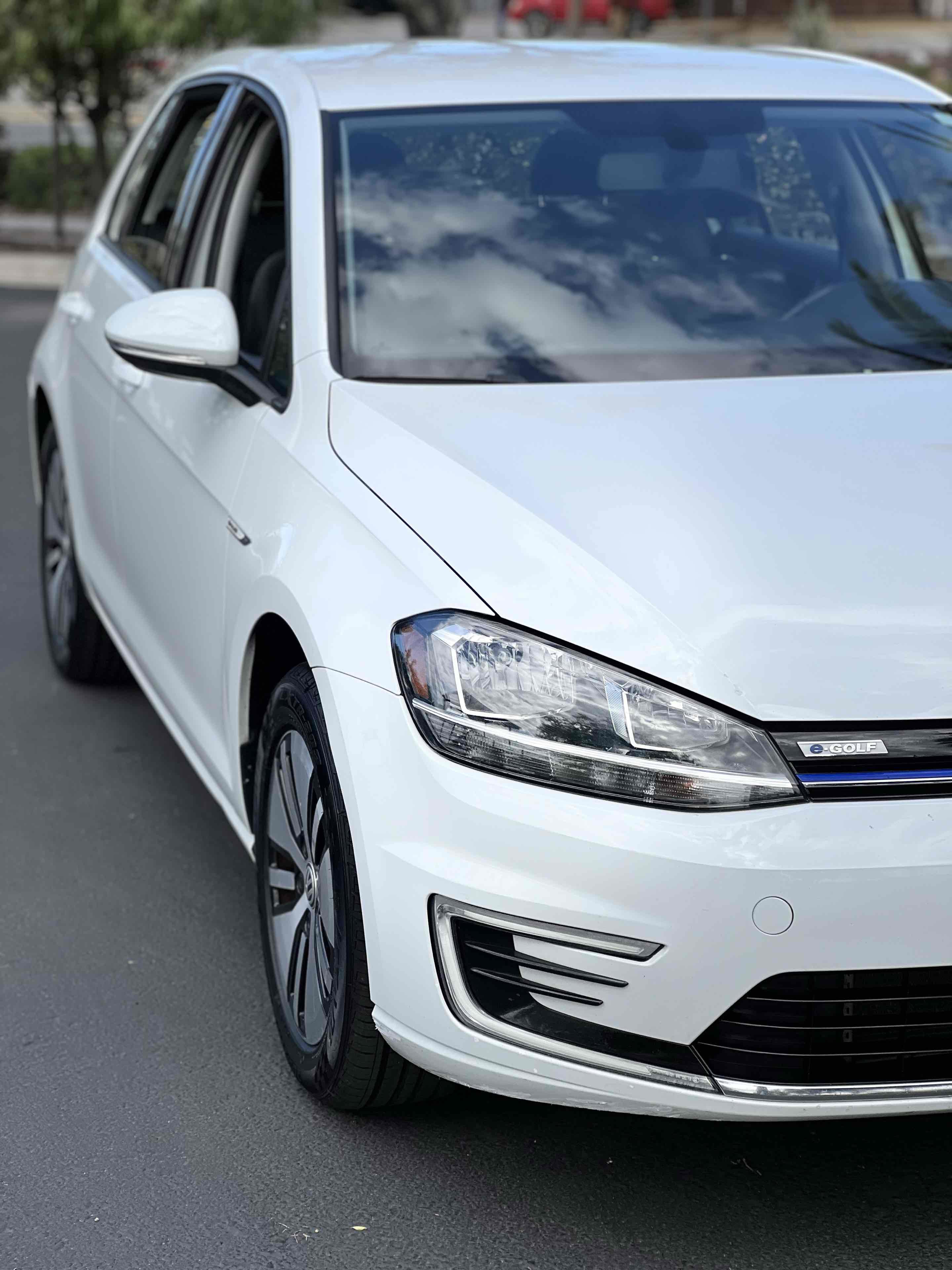 Used 2019 Volkswagen e-Golf SE w/ Driver Assistance Package image 47