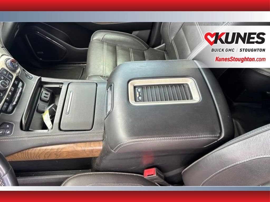 Used 2020 GMC Yukon XL Denali w/ Denali Ultimate Package AWD/4WD image 19