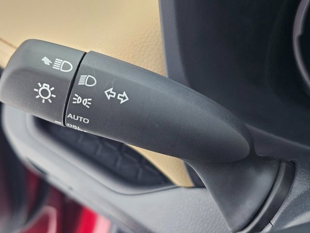 Used 2025 Toyota RAV4 XLE Premium image 12