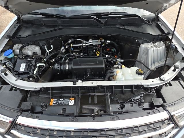 Used 2022 Ford Explorer XLT image 12