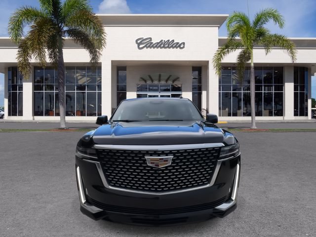 Certified 2024 Cadillac Escalade Luxury RWD image 4