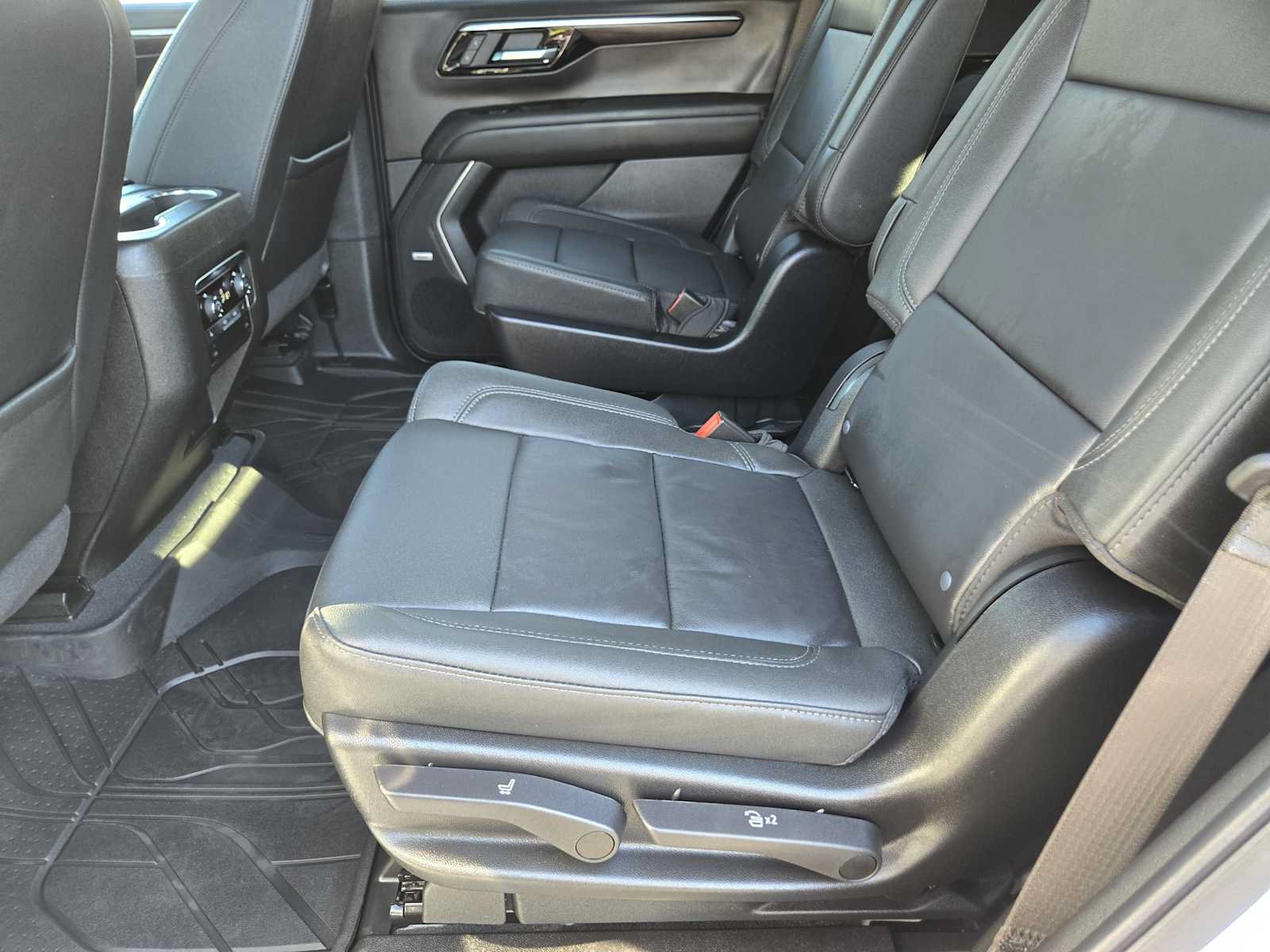 Certified 2026 Chevrolet Tahoe Z71 w/ Comfort Package AWD/4WD image 29