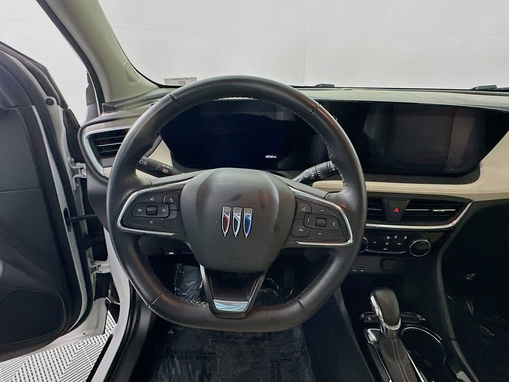 Used 2024 Buick Encore GX Sport Touring image 17