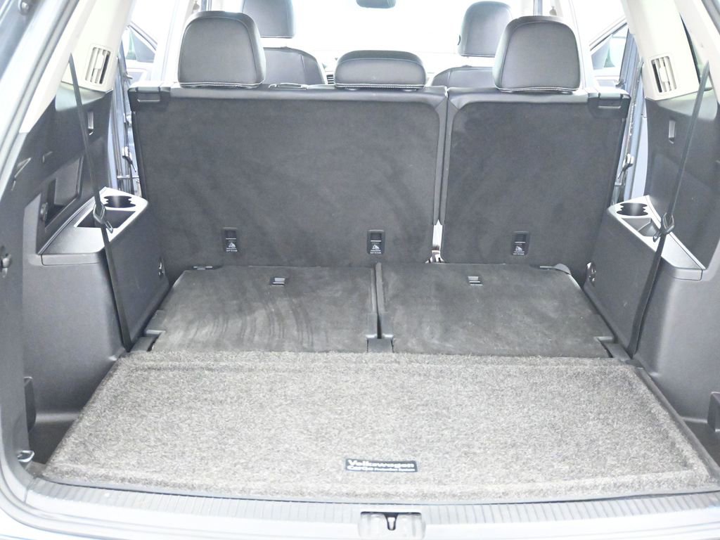 Used 2021 Volkswagen Atlas SE w/ Panoramic Sunroof Package image 14