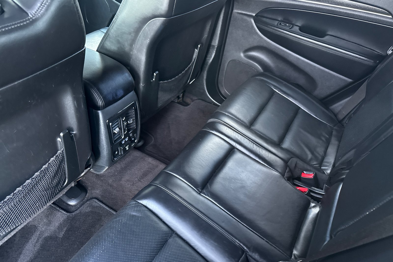 Used 2018 Jeep Grand Cherokee Limited w/ Luxury Group II AWD/4WD image 13