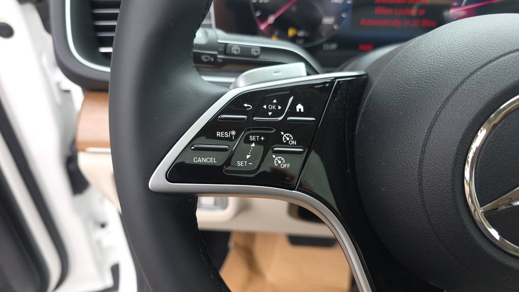 New 2026 Mercedes-Benz GLE 450 4MATIC image 17