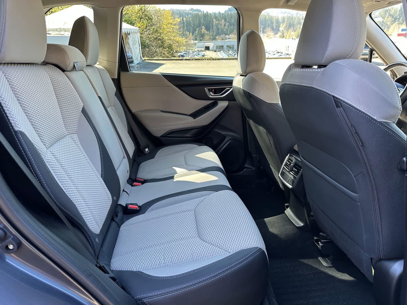 Certified 2023 Subaru Forester Premium AWD/4WD image 13