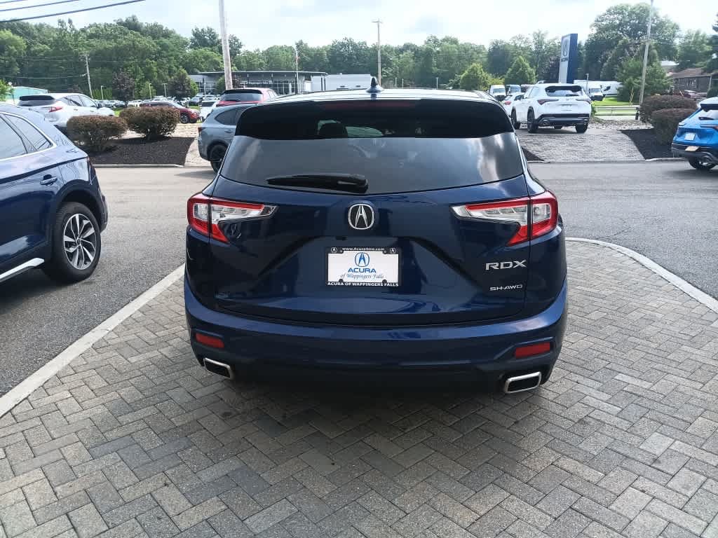 Used 2024 Acura RDX SH-AWD image 4