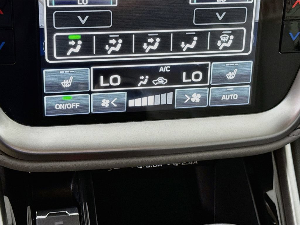 Used 2023 Subaru Outback Limited AWD/4WD image 14