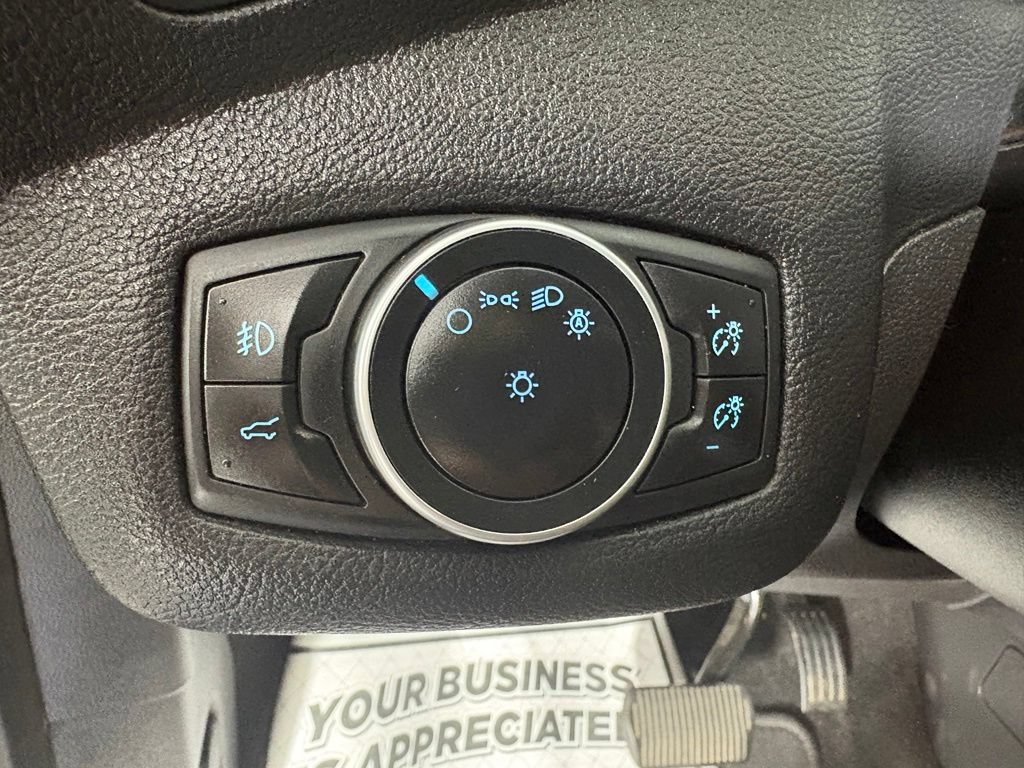 Used 2018 Ford Escape SE w/ SE Sync 3 Package FWD image 20