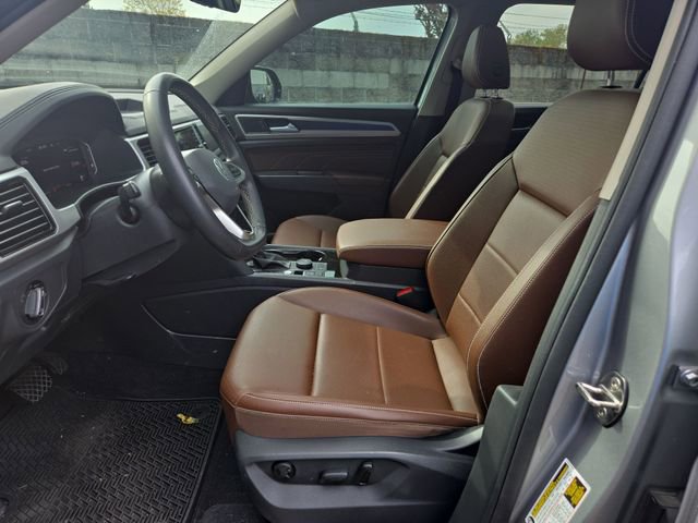 Certified 2023 Volkswagen Atlas SE w/ Panoramic Sunroof Package AWD/4WD image 10