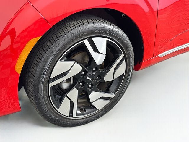 Certified 2023 Kia Soul GT-Line w/ GT-Line Technology Package FWD image 32