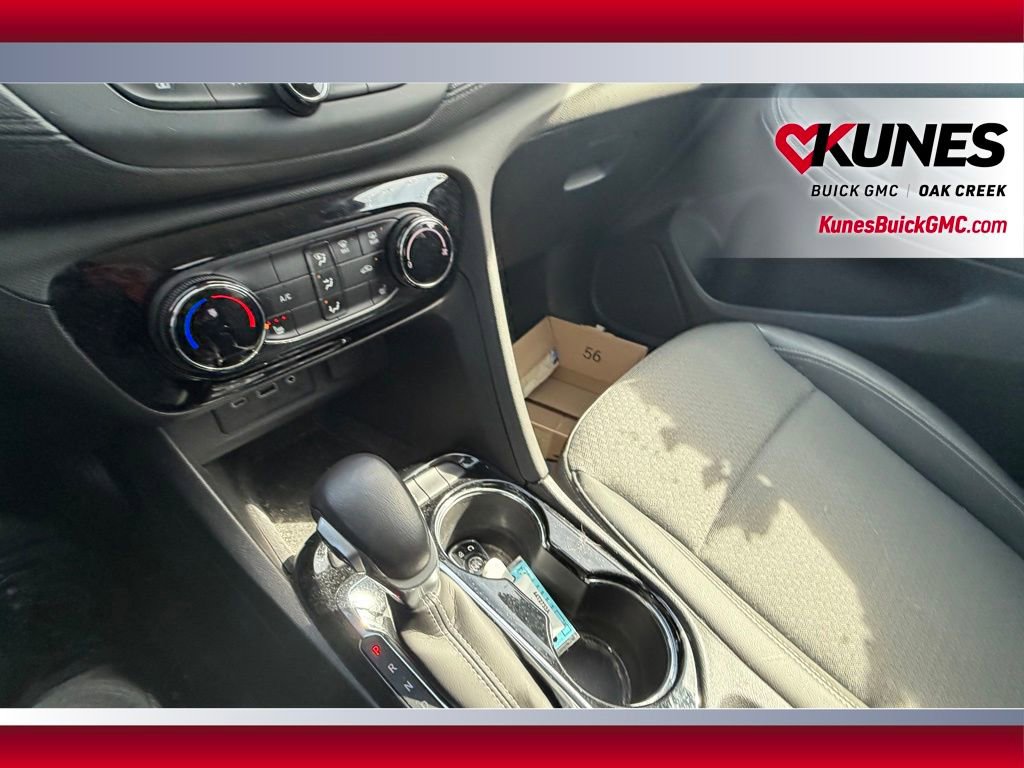 Used 2023 Buick Encore GX Preferred w/ Cold Weather Comfort Package image 17