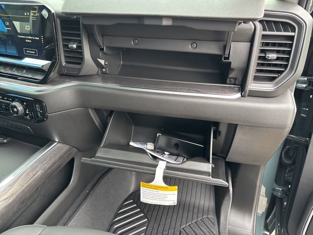 New 2026 Chevrolet Silverado 3500 LTZ w/ LTZ Premium Package image 37