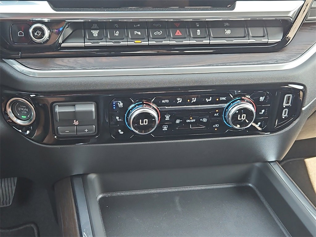 New 2025 GMC Sierra 2500 SLT w/ Texas SLT Premium Package image 26