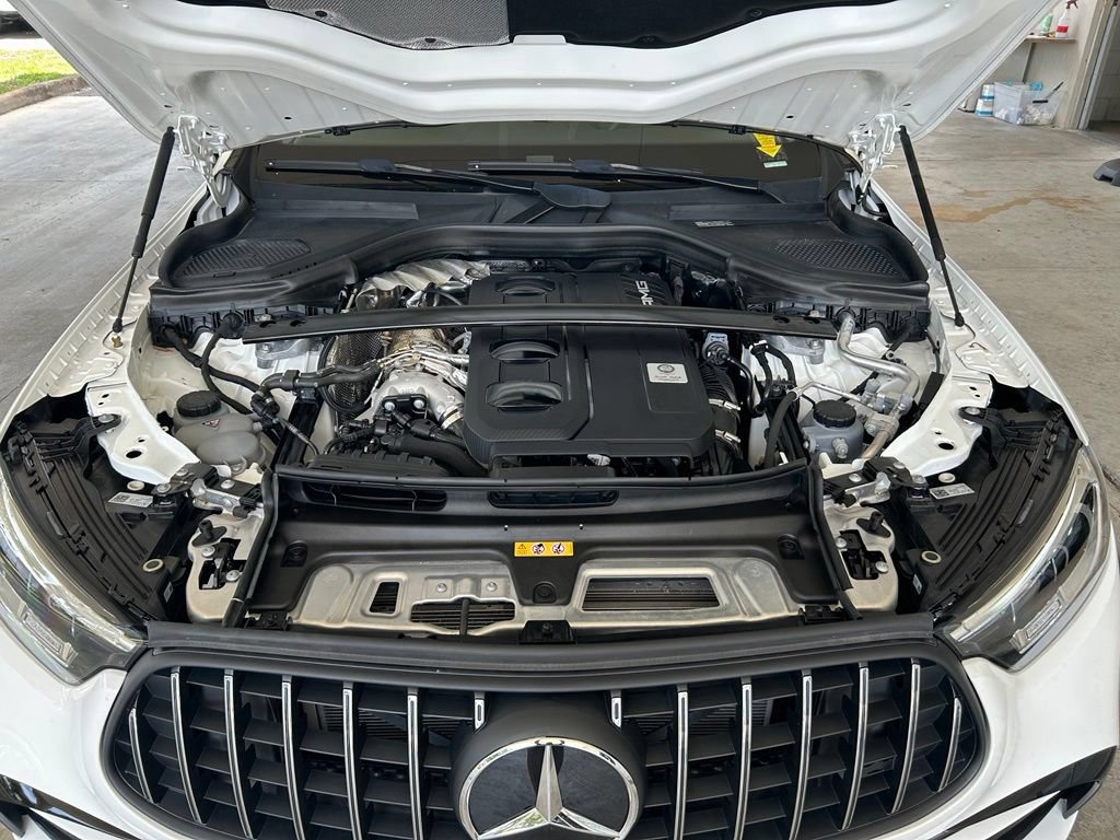 Used 2025 Mercedes-Benz GLC 43 AMG 4MATIC image 13