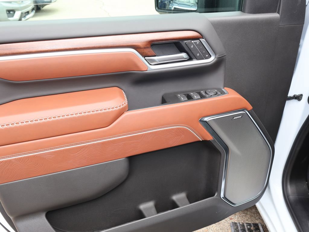 New 2026 GMC Sierra 3500 Denali Ultimate AWD/4WD image 8