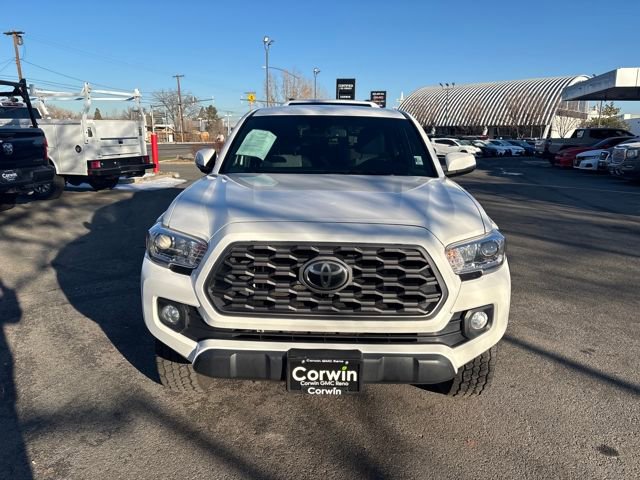 Used 2021 Toyota Tacoma TRD Off-Road w/ Technology Package image 10