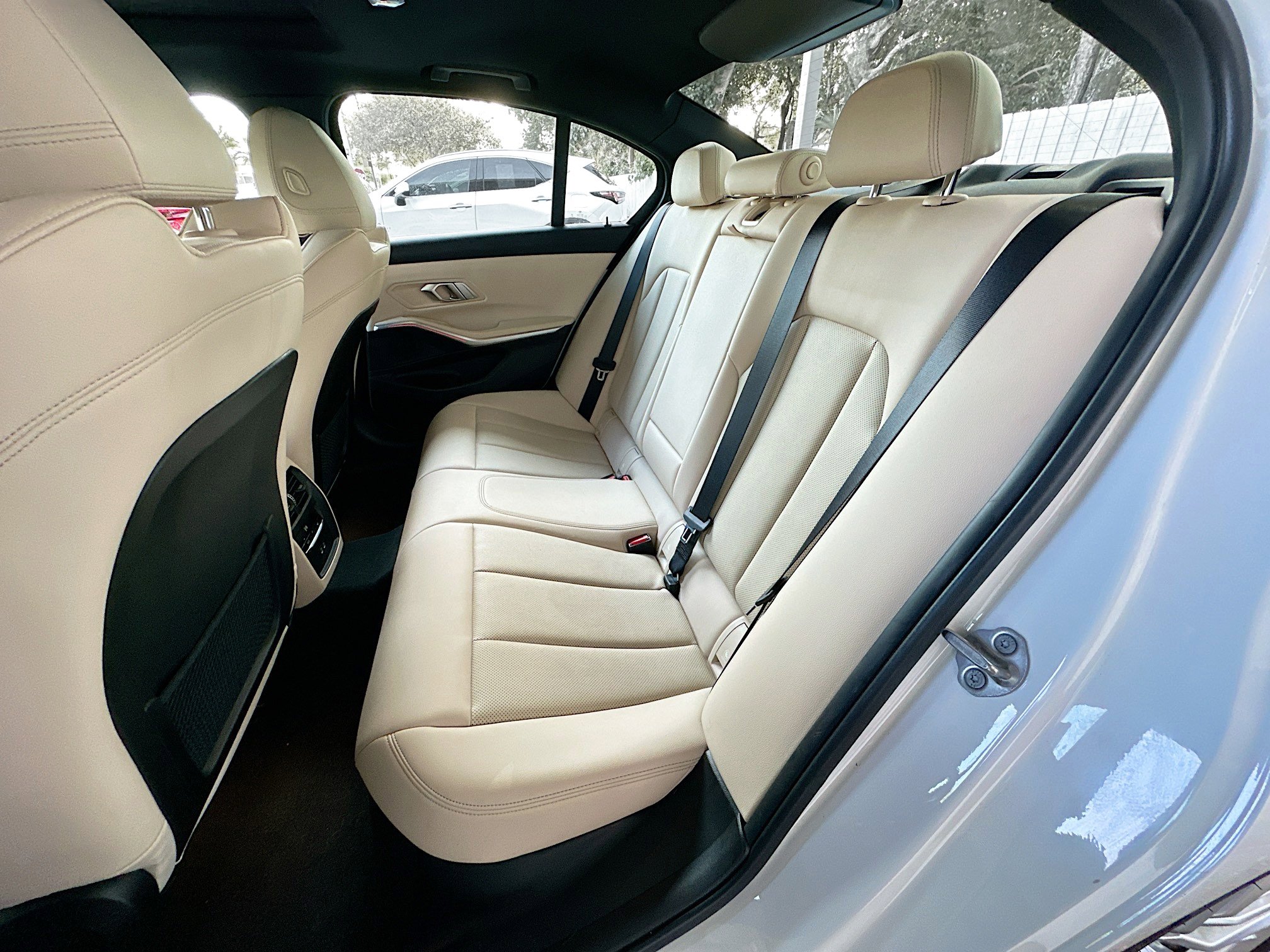 Certified 2023 BMW 330i Sedan image 24