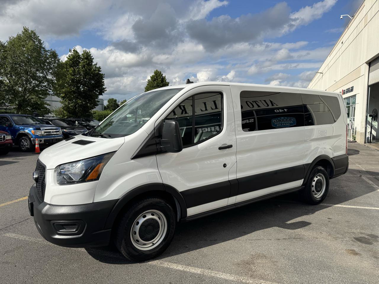 Used 2021 Ford Transit 150 XL RWD image 27