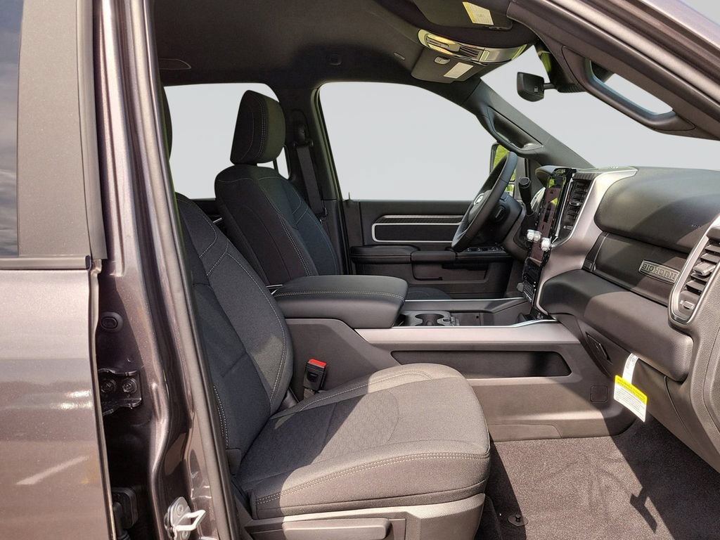 New 2026 RAM 2500 Big Horn AWD/4WD image 39