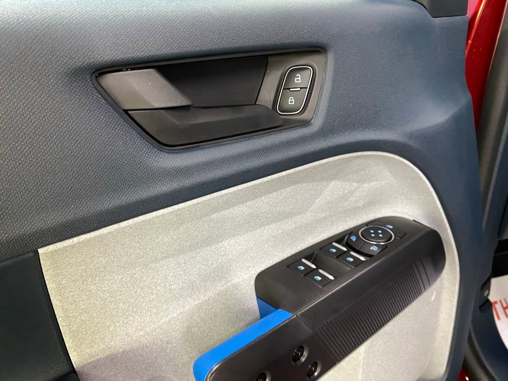 New 2025 Ford Maverick XLT w/ XLT Luxury Package image 27