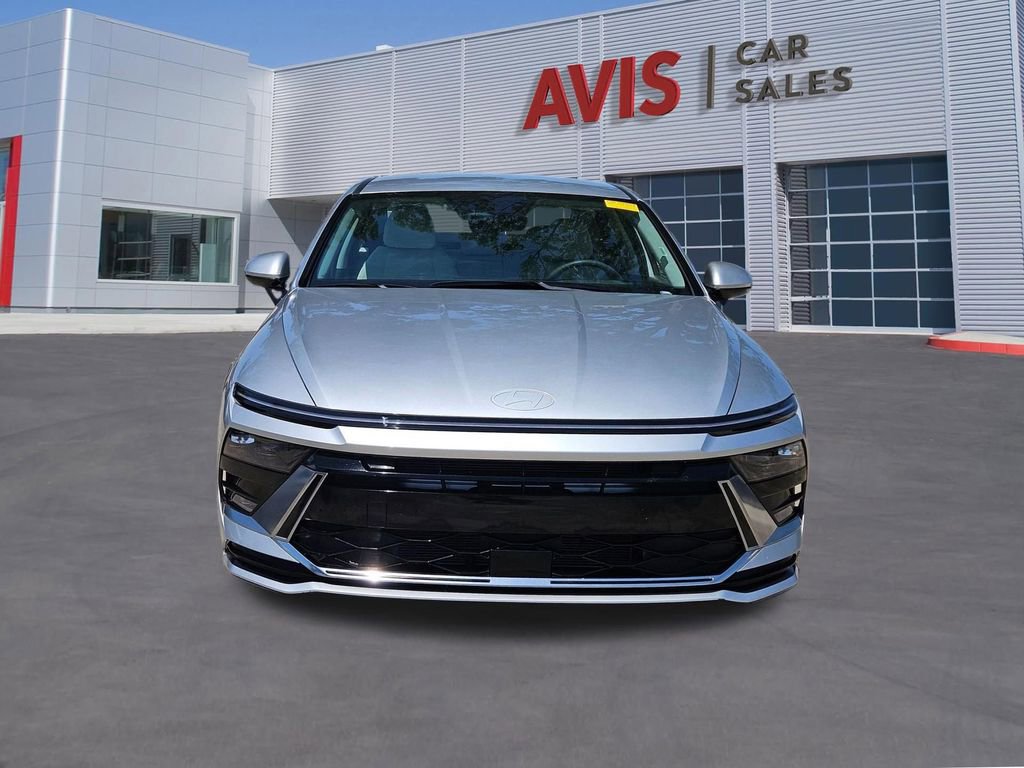 Used 2025 Hyundai Sonata SEL FWD image 10