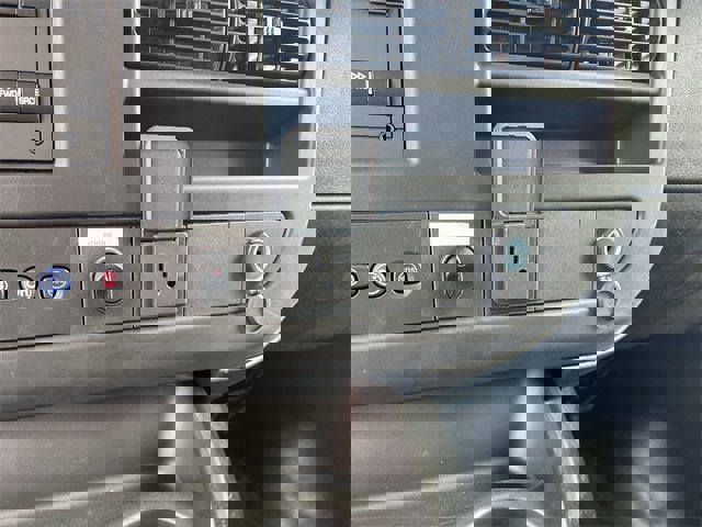 New 2025 GMC Savana 3500 w/ Power Convenience Package image 32