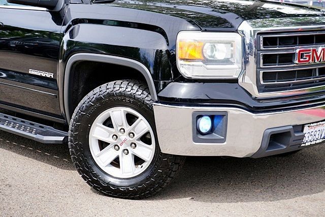 Used 2015 GMC Sierra 1500 SLE w/ SLE Value Package RWD image 4
