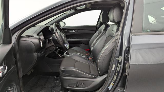 Used 2021 Kia Forte GT-Line image 14