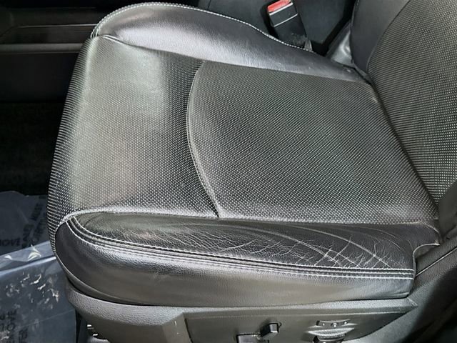 Used 2017 RAM 1500 Laramie w/ Convenience Group AWD/4WD image 21