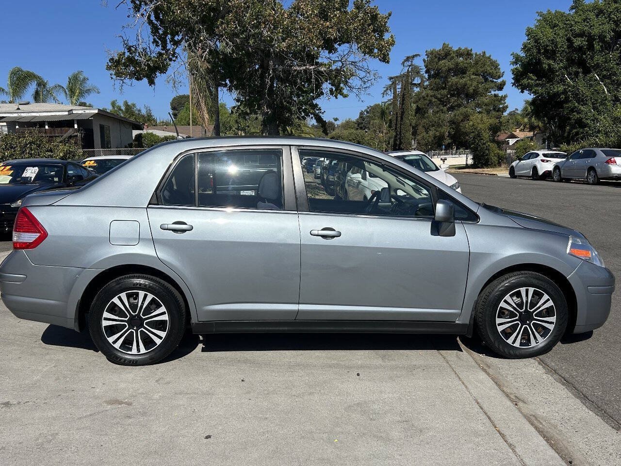 Used 2007 Nissan Versa 1.8 S w/ PWR Pkg FWD image 8