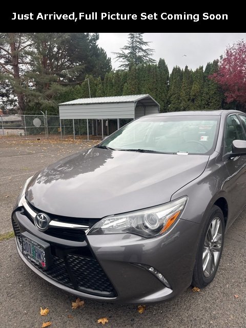 Used 2016 Toyota Camry SE