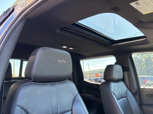 Used 2019 Chevrolet Silverado 1500 High Country w/ Technology Package AWD/4WD image 49
