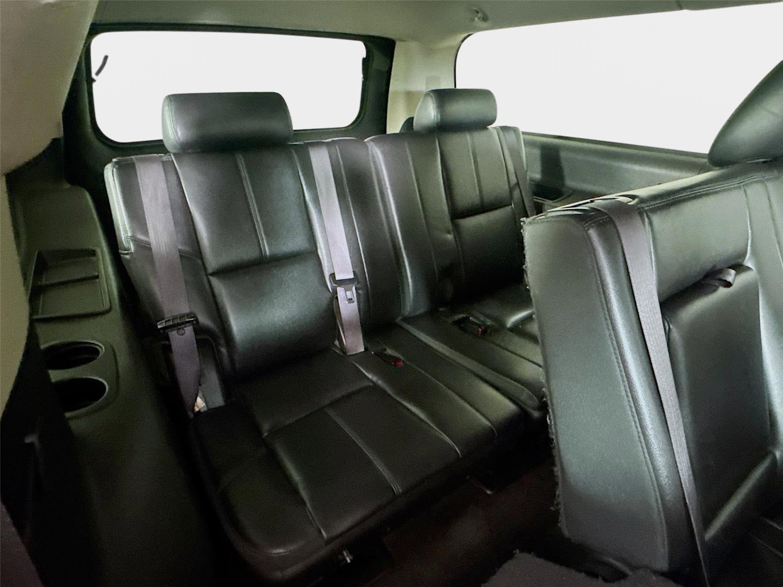 Used 2014 Chevrolet Suburban LT w/ Luxury Package AWD/4WD image 26
