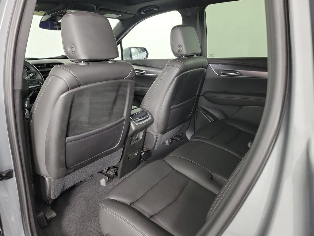 Certified 2024 Cadillac XT6 Luxury w/ LPO, Floor Liner Package FWD image 12