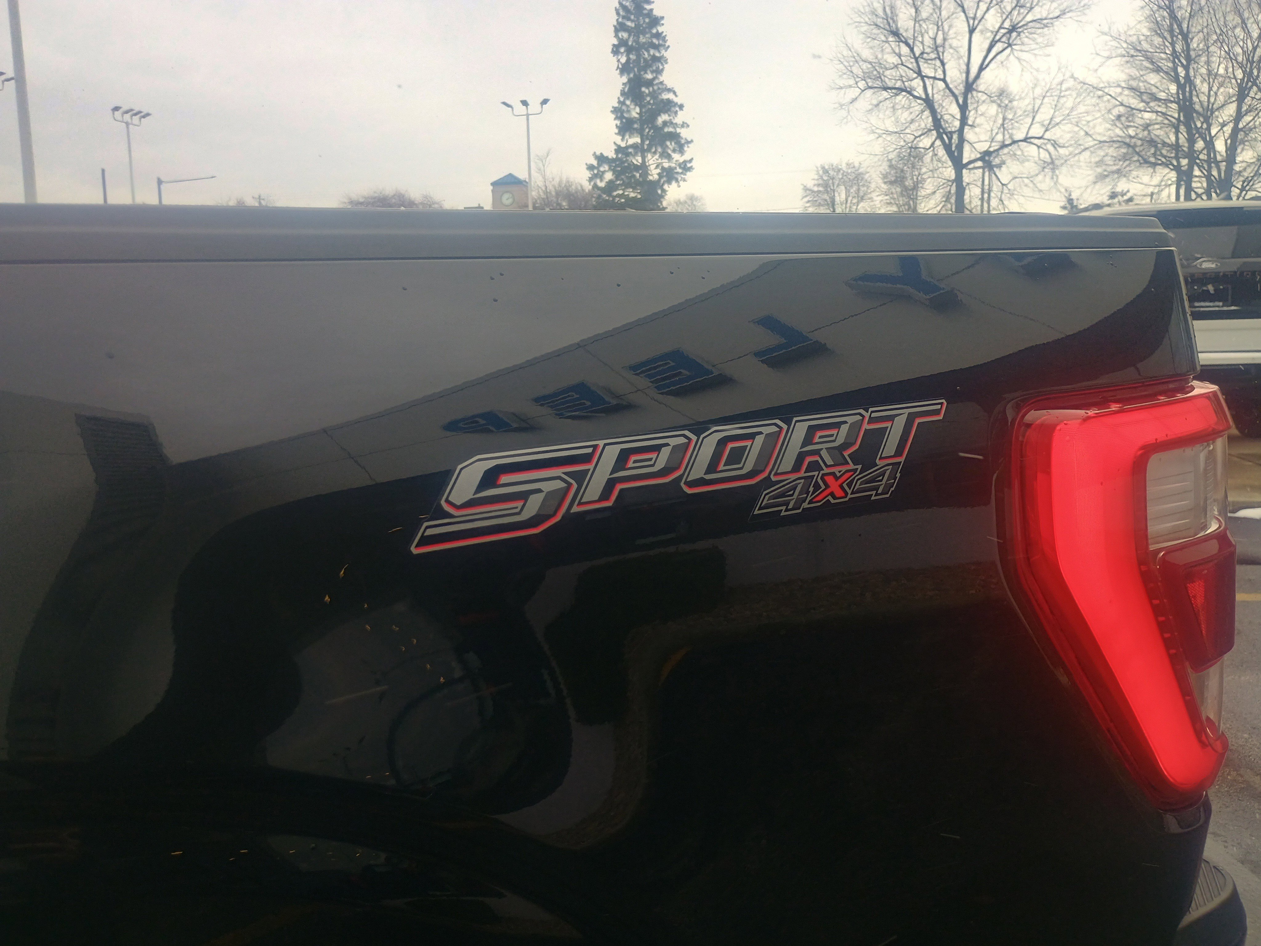 Used 2021 Ford F150 Lariat w/ Equipment Group 502A High image 8