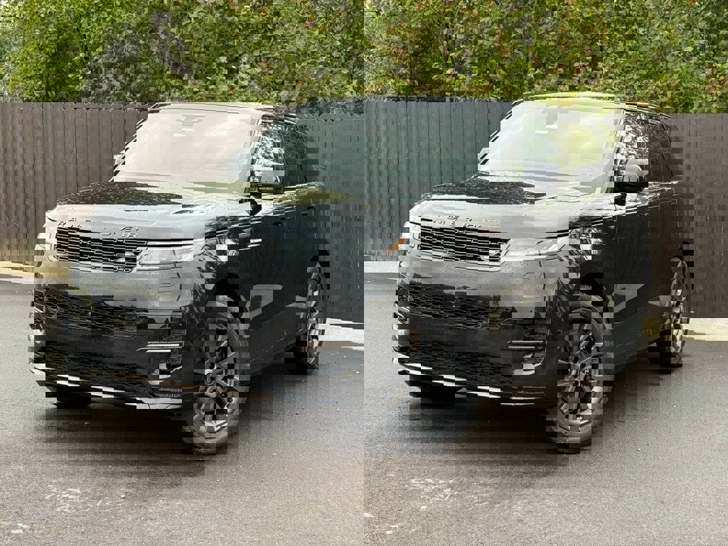 New 2025 Land Rover Range Rover Sport Dynamic SE image 1